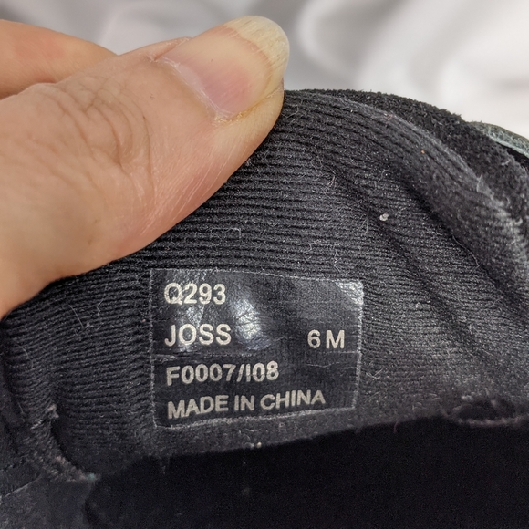 Coach EUC Joss sneakers 6 black logo C - Picture 13 of 16